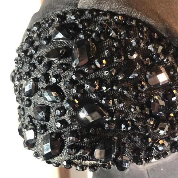 B.Darlin black / sz 3/4 glass rocks accent on cap sleeves/exposed zipper/party - Picture 11 of 13